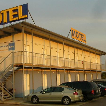 Tour-Motel Wilfersdorf  Eksteriør billede