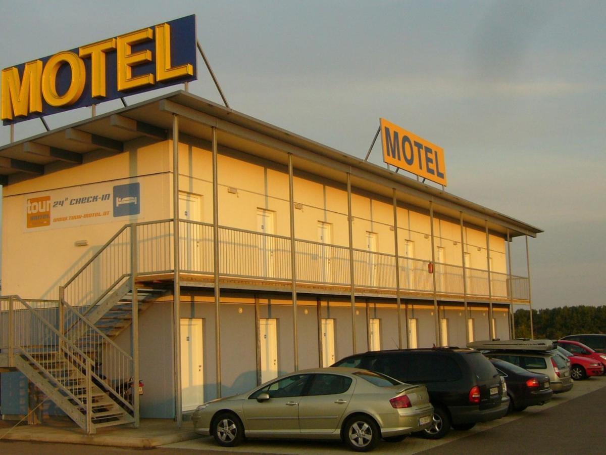Tour-Motel Wilfersdorf  Eksteriør billede